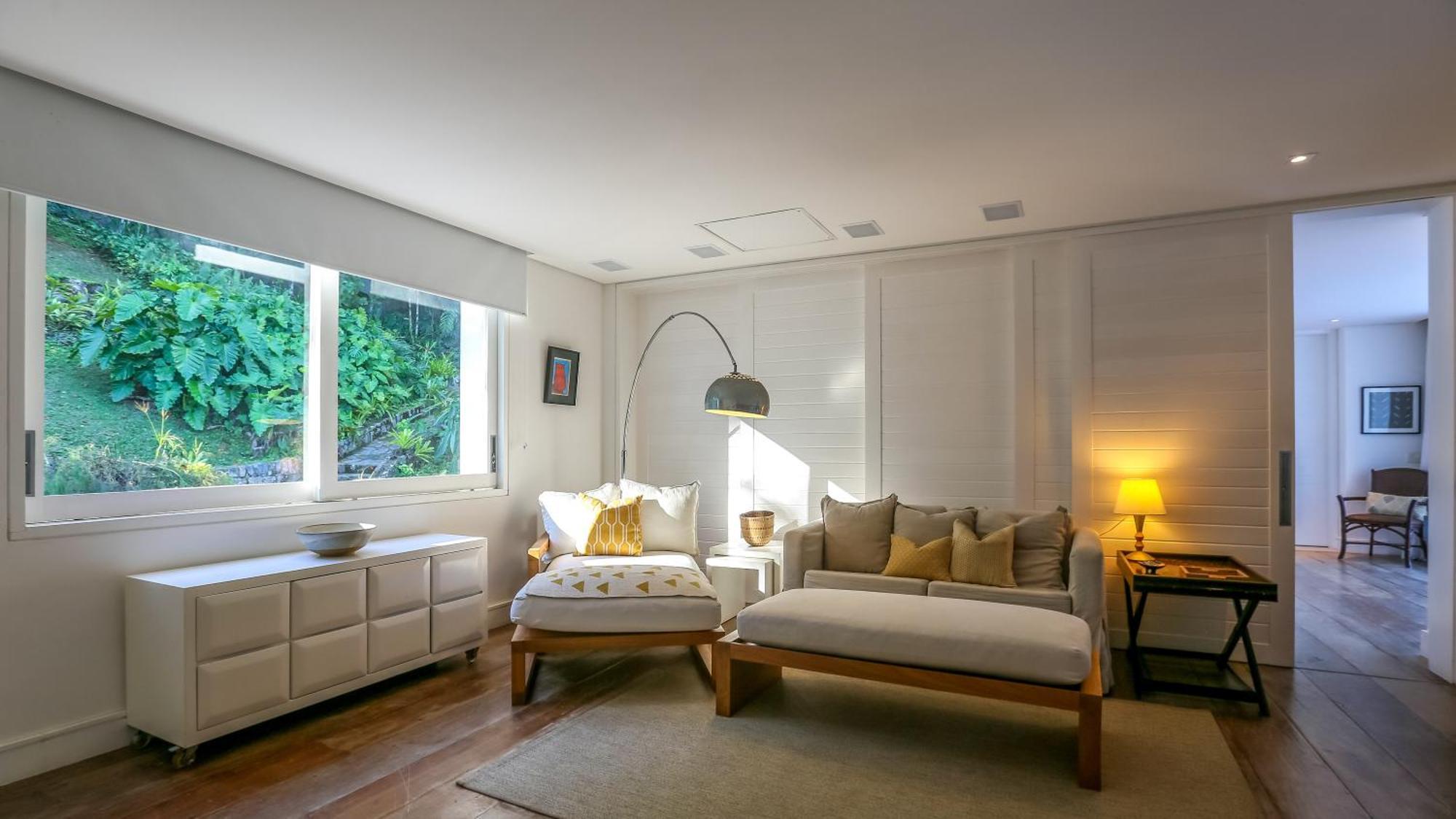 Tropical Contemporary Suites باراتي المظهر الخارجي الصورة