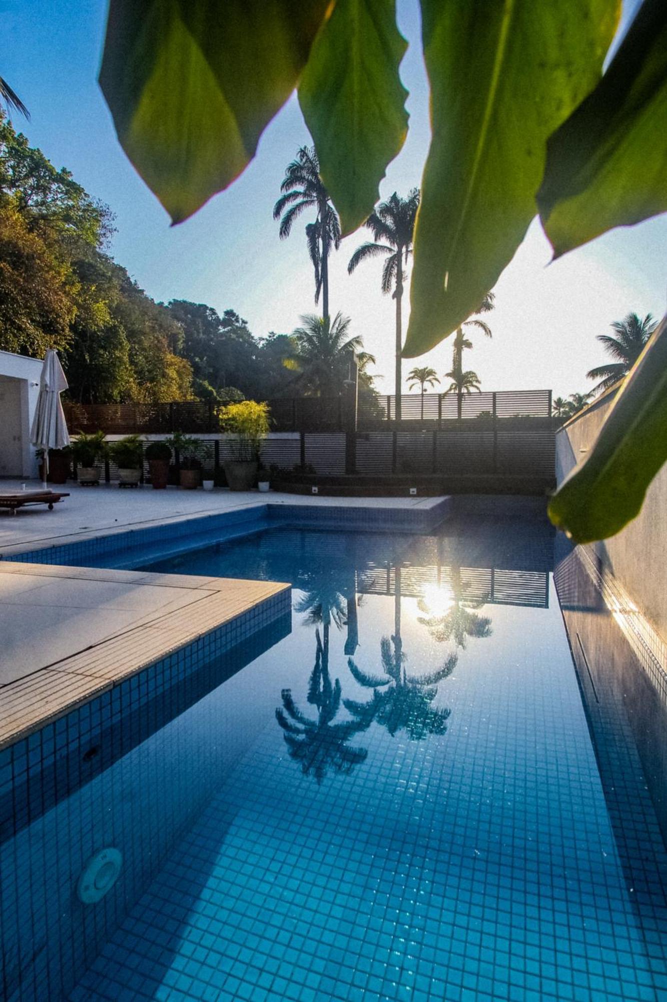 Tropical Contemporary Suites باراتي المظهر الخارجي الصورة