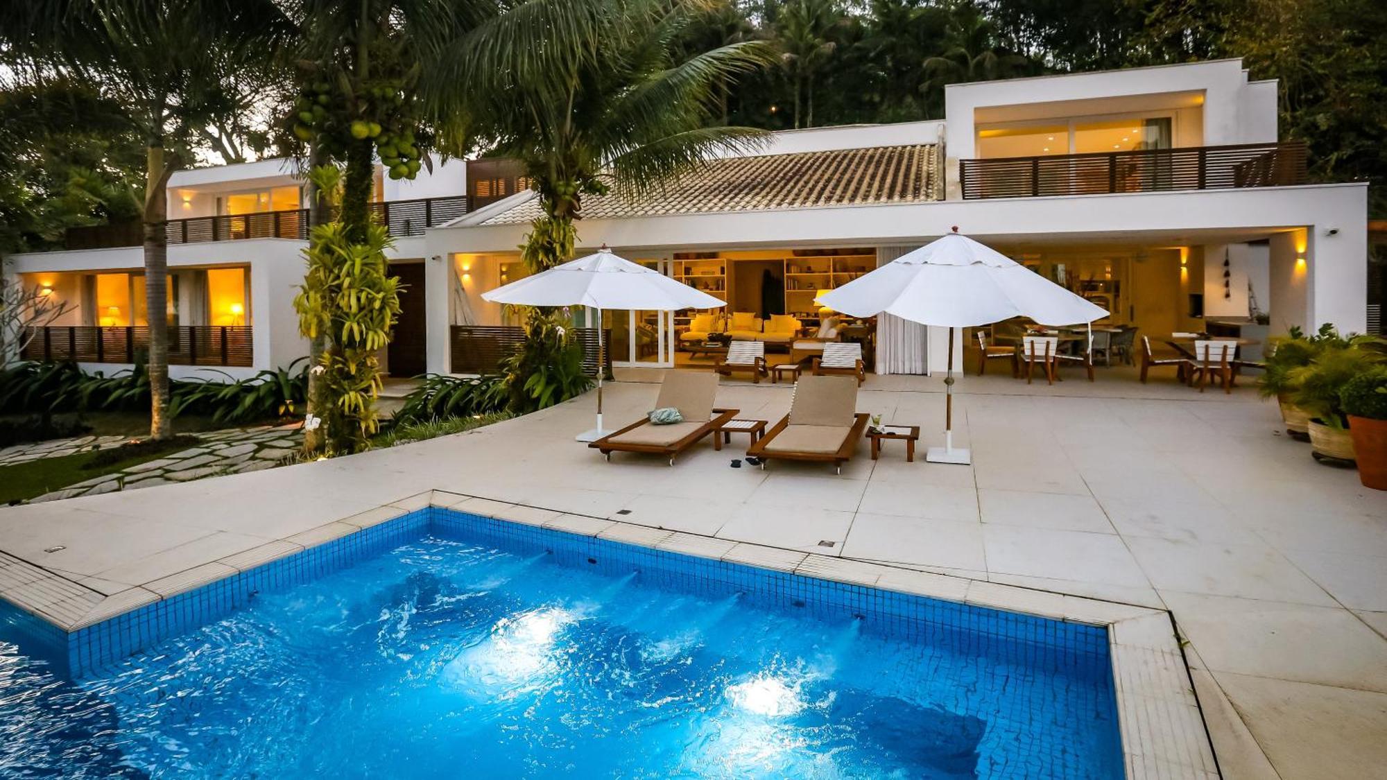 Tropical Contemporary Suites باراتي المظهر الخارجي الصورة