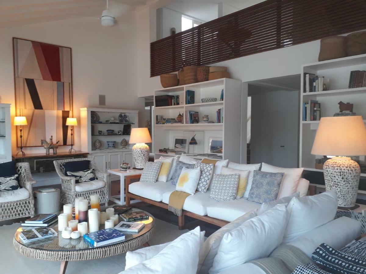 Tropical Contemporary Suites باراتي المظهر الخارجي الصورة